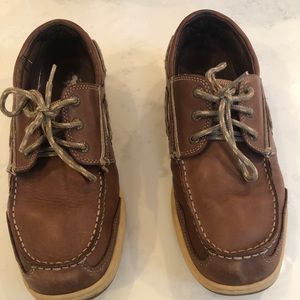 Ll bean brown leather shoe